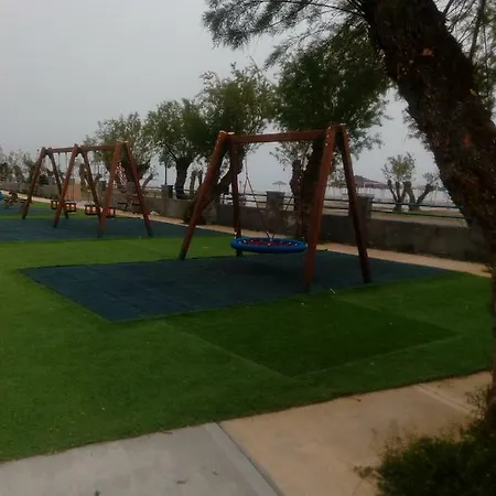 Cozy House 2 * Βραχάτι